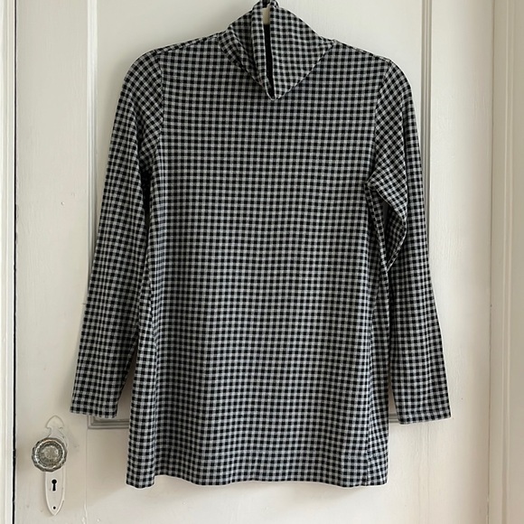 J. Jill Tops - J. Jill XSP Turtleneck Tunic Top Black & Gray Gingham Style Plaid